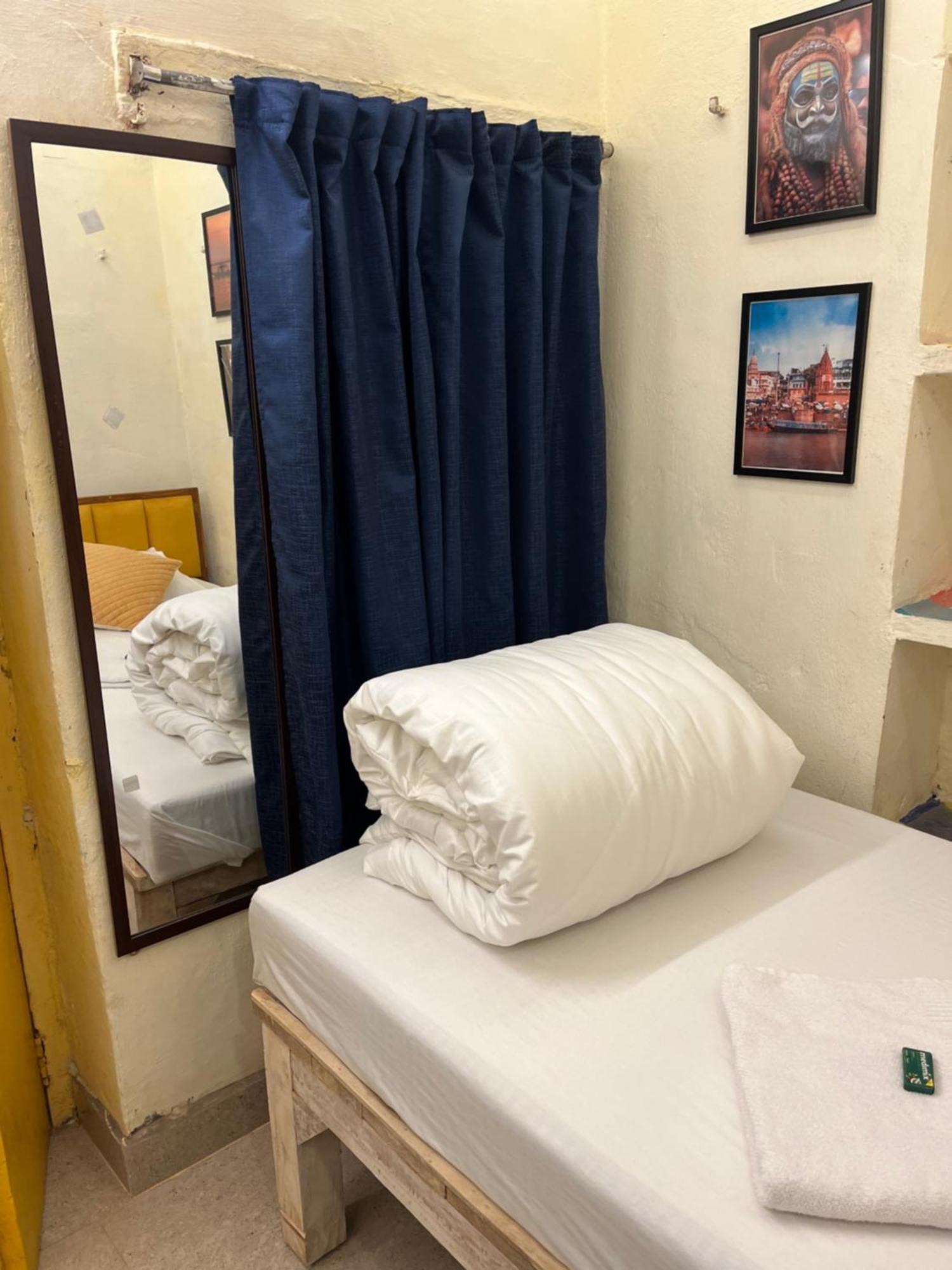 Kailash Heritage Homestay Varanasi Luaran gambar